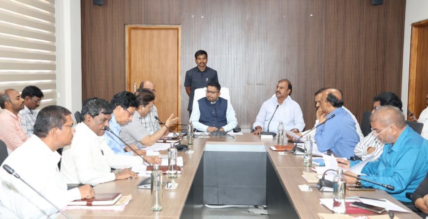 భూ సేకరణ ప్రక్రియ వేగవంతంగా పూర్తి చేయాలి
