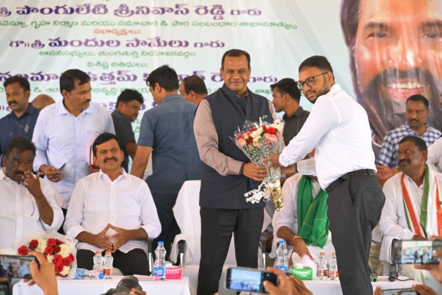 భూములన్నిటీని ప్రతి అంగుళాన్ని సర్వే చేసి భూ ఆసాములకు పట్టాలు ఇస్తాము