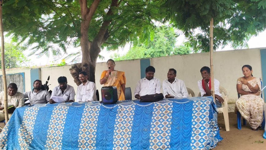 70మంది విద్యార్థుల గదులను స్టోర్ రూమ్ గా ఉపయోగం