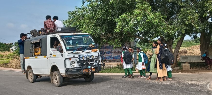 బస్సు బంద్.. ఆటోలే దిక్కు