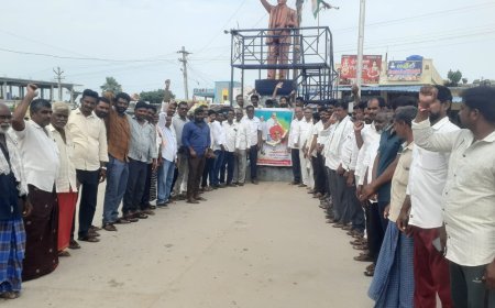 అడ్డగూడూరులో ఘనంగా వైఎస్ఆర్ జయంతి వేడుకలు