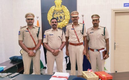 రిజర్వ్ ఇన్స్పెక్టర్ ఆఫ్ పోలీస్ గా ఉద్యోగొన్నతి. శుభాకాంక్షలు తెలిపిన ఎస్పి.