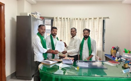 ప్రైవేట్ స్కూళ్ల అధిక ఫీజుల దోపిడీకి అడ్డుకట్ట వేయాలి. లంబాడి విద్యార్థి సేన