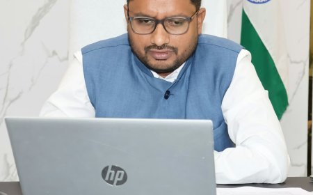 భూ సంబంధ దరఖాస్తులను పరిష్కరించాలి