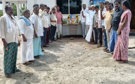 చాకలి ఐలమ్మ ఆశయాలను సాధించాలి