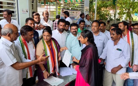 సీఎం రిలీఫ్ ఫండ్ చెక్కులను పంపిణీ చేసిన ఎమ్మెల్యే ఉత్తమ్ పద్మావతి రెడ్డి