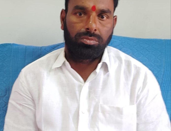 ఉండవెల్లి మండలంలో ఎల్ నినో ప్రభావం నీళ్లు లేక ఎండిపోతున్న పంటలు  రైతుల ఆవేదన