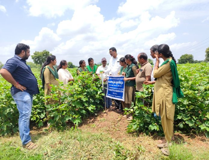 జనగామ జిల్లాలో 17 కొత్త మీ-సేవా కేంద్రాల ఏర్పాటుకు దరఖాస్తుల ఆహ్వానం