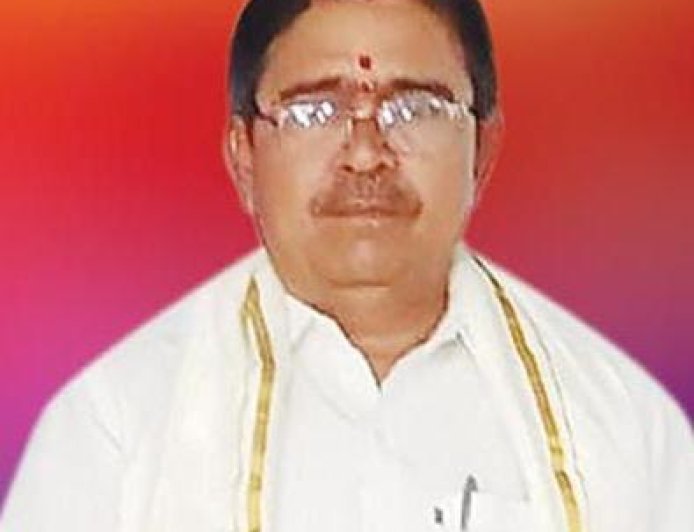 తెలంగాణశాసనసభ స్పీకర్ పై ఎమ్మెల్సీ వ్యవహరించిన తీరును తీవ్రంగా ఖండిస్తున్న గాయత్రి బ్రాహ్మణ సేవా సంఘం. 