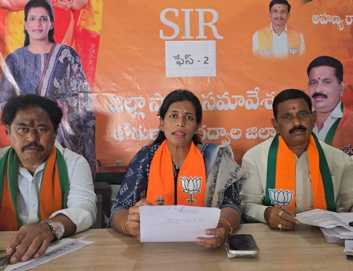 80 ఫీట్లు రోడ్డు ఉన్నచోటే ఆర్ఓబి
