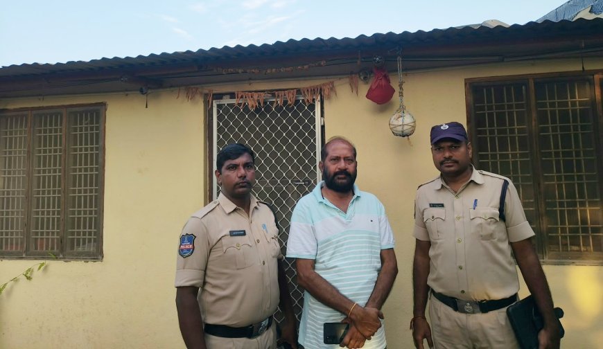 మున్సిపల్ చైర్మన్ హౌస్ అరెస్ట్