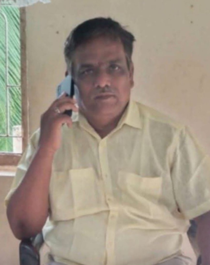 జిల్లా ఉత్తమ ఉపాధ్యాయ అవార్డు గ్రహీత ఉపాధ్యాయుడుకృష్ణ కు