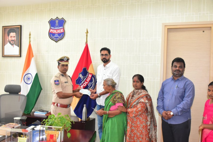 విధి నిర్వహణలో మృతి చెందిన పోలీసు కుటుంబానికి అండగా జిల్లా ఎస్పీ