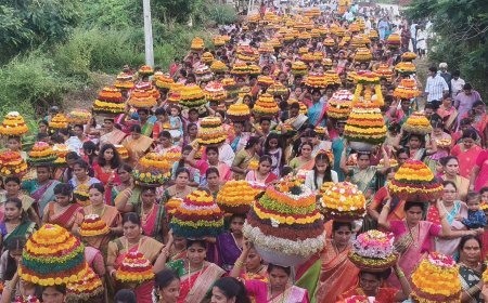 అంగరంగ వైభవంగా సద్దుల బతుకమ్మ సంబరాలు